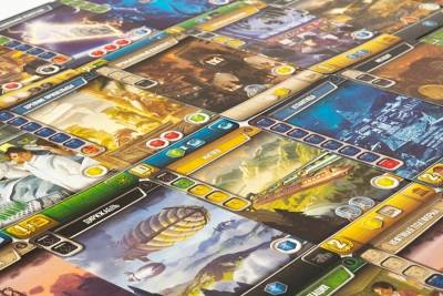 Купить Хобби Настольная игра: Этот безумный мир в БУКВАЕШКА